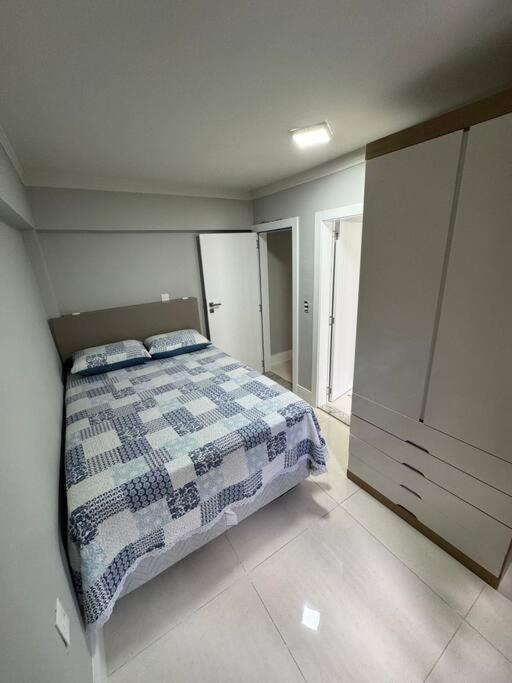 Aparto Canto Da Praia /40M D Mar Apartman Bombinhas Kültér fotó